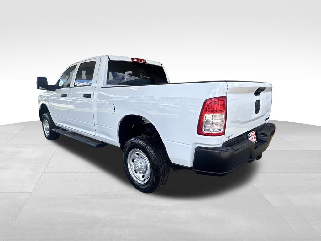 2024 Ram 2500 Tradesman photo 5