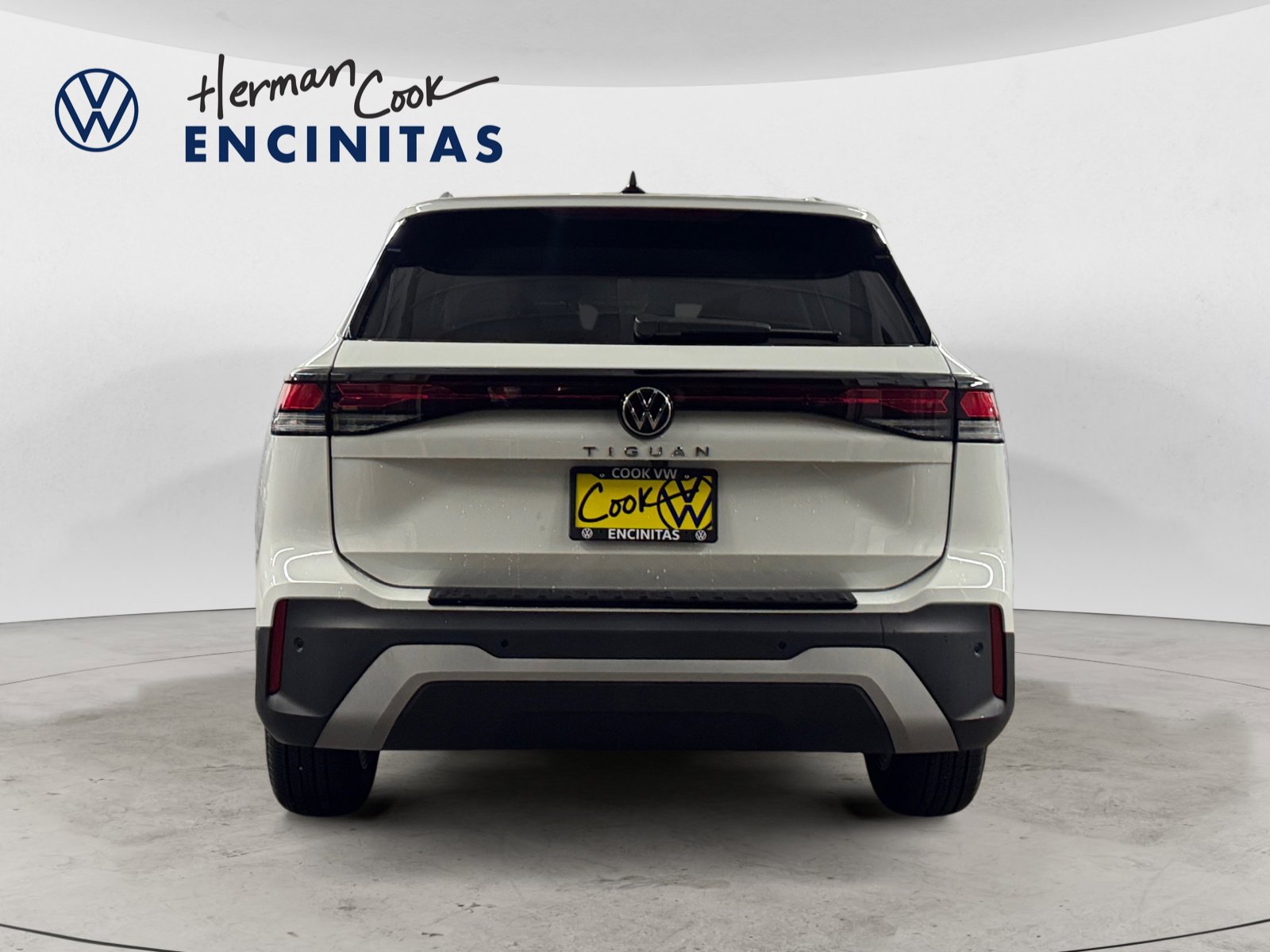 2025 Volkswagen Tiguan S photo 3
