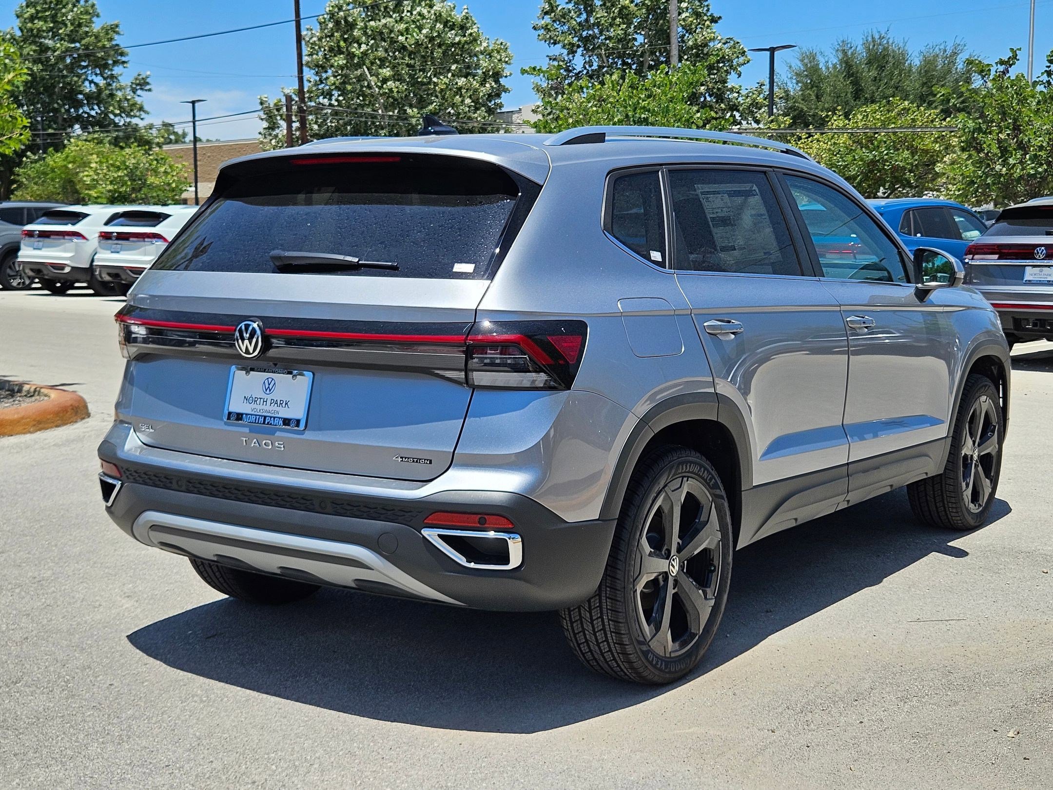 2025 Volkswagen Taos SEL photo 2