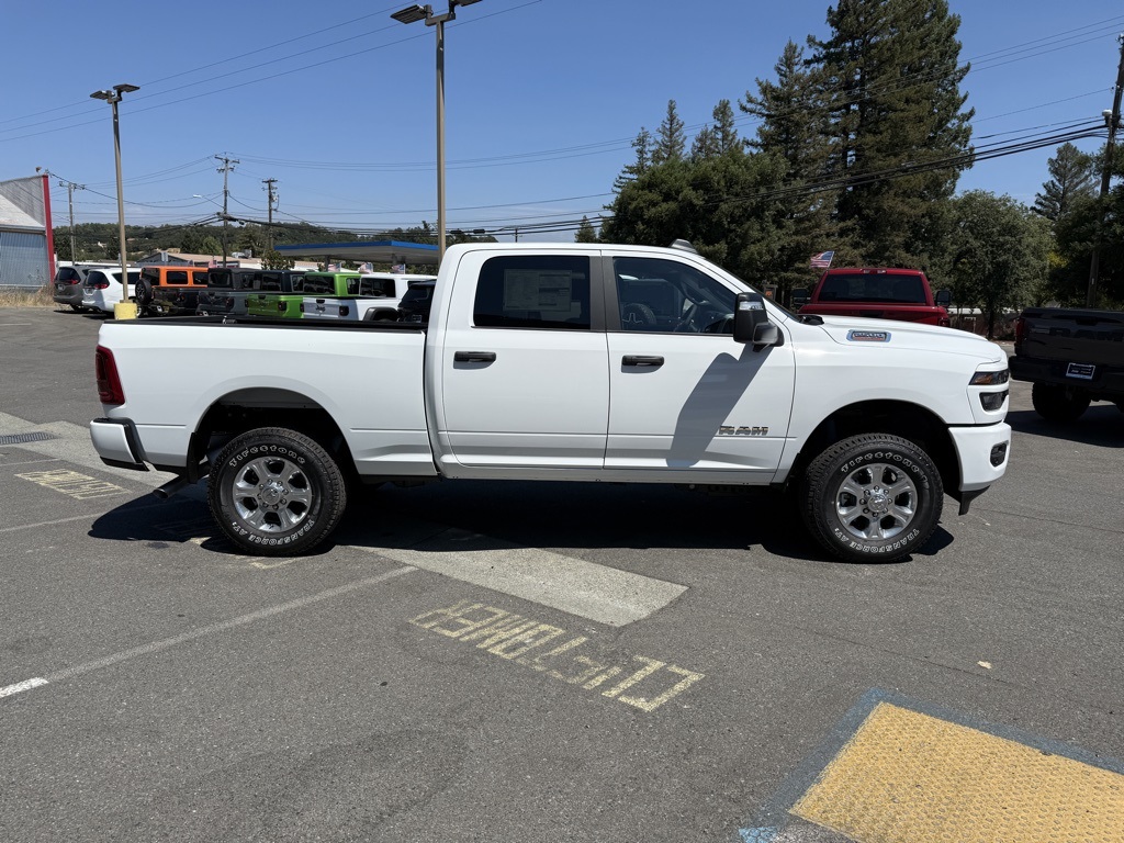 2025 Ram 2500 Big Horn photo 5