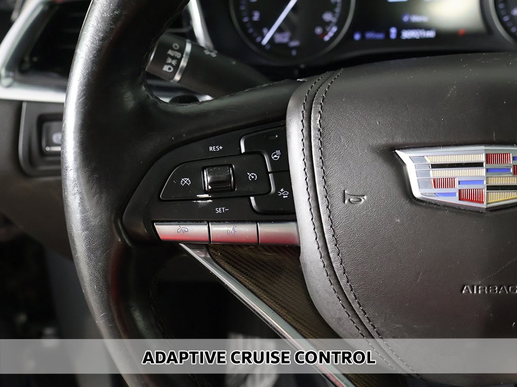 2022 Cadillac XT6 Premium Luxury photo 3