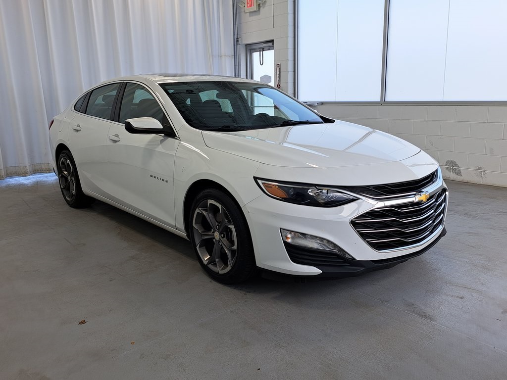 2023 Chevrolet Malibu 1LT photo 4