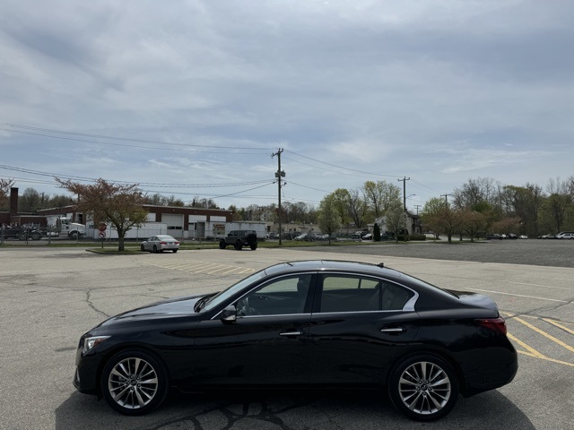 2022 Infiniti Q50 LUXE AWD photo 8
