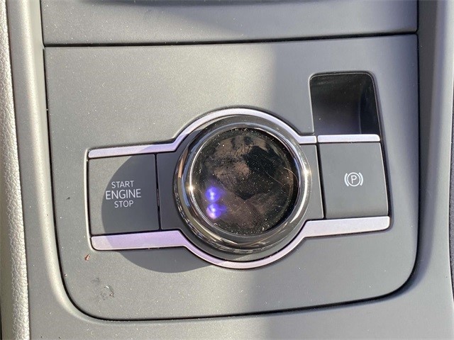 2025 Volkswagen Tiguan SE R-Line Black photo 14