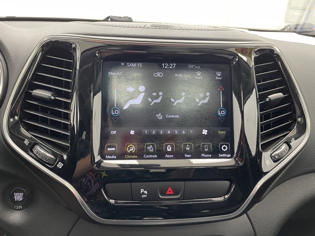 2019 Jeep Cherokee Limited photo 3