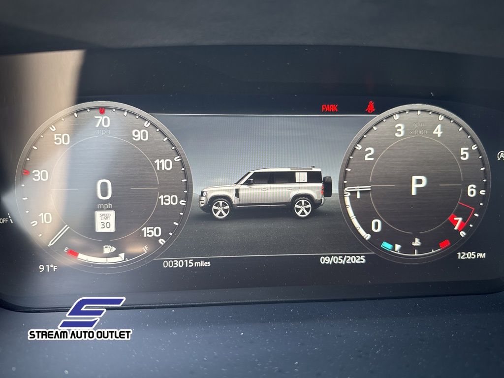 2024 Land Rover Defender 110 X-Dynamic SE photo 17