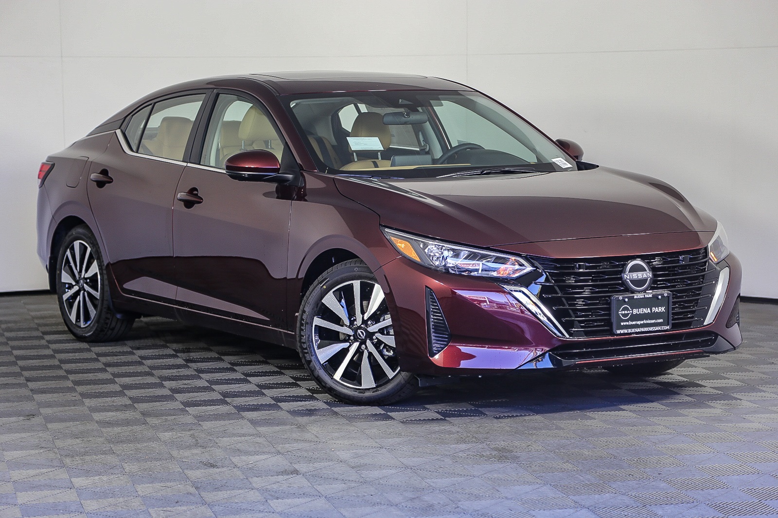 2025 Nissan Sentra SV's photo