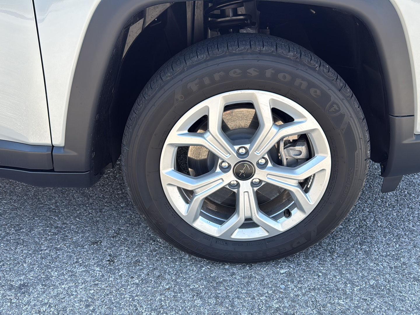 2025 Jeep Compass Latitude photo 11