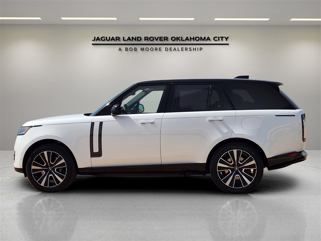 2025 Land Rover Range Rover Autobiography photo 3