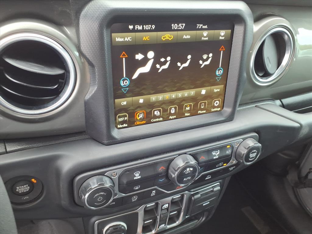 2023 Jeep Gladiator Overland photo 21