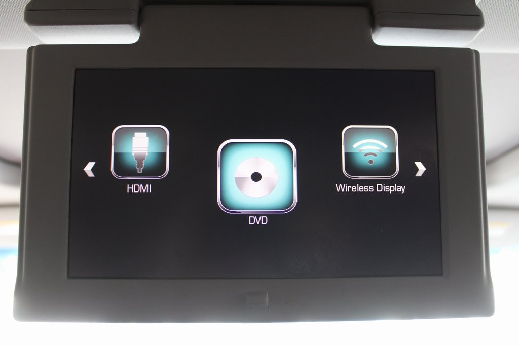 2019 Chevrolet Suburban 1500 Premier photo 28