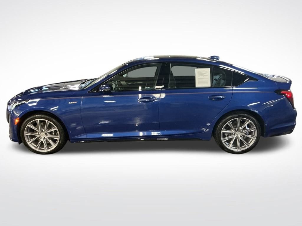 2021 Cadillac CT5 V photo 2