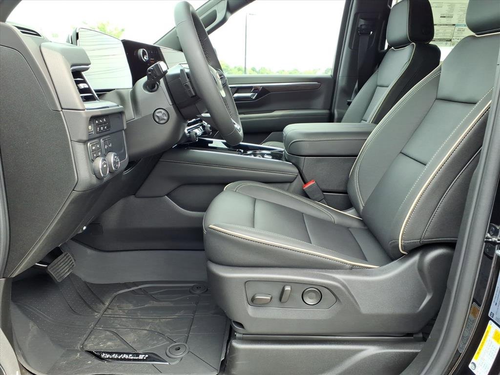 2025 Chevrolet Tahoe Premier photo 10
