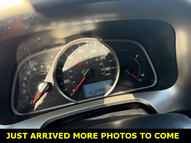 2015 Toyota RAV4 XLE photo 3