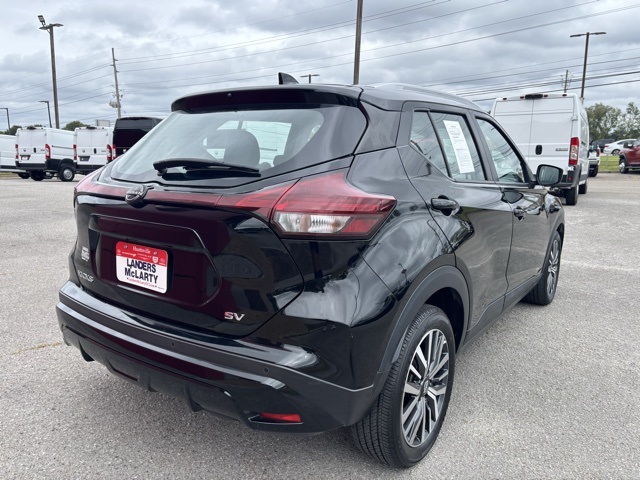 2024 Nissan Kicks SV photo 3