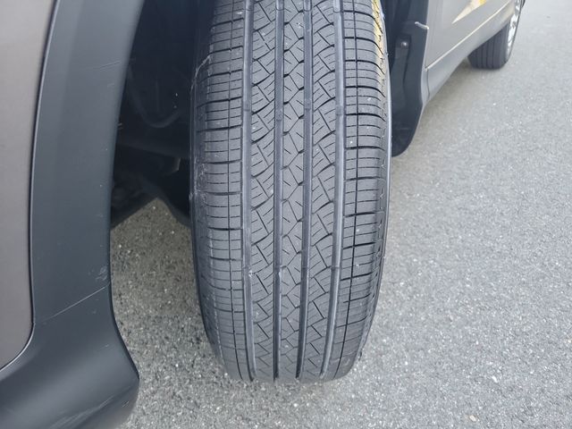 2014 Honda CR-V LX photo 21