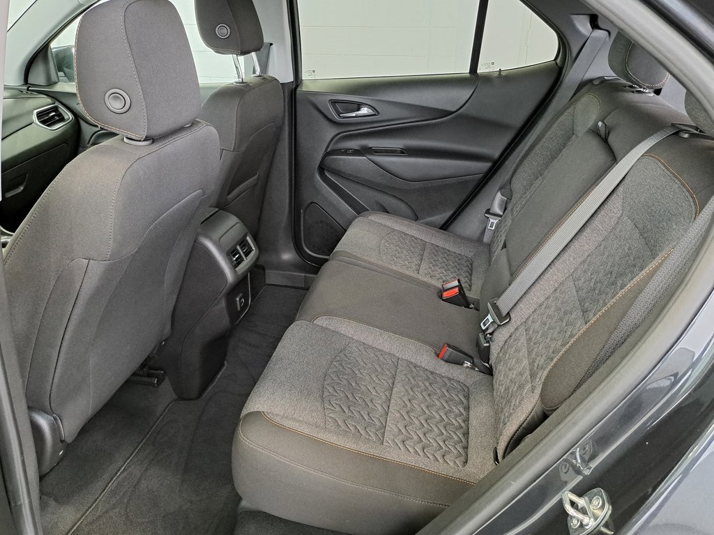 2022 Chevrolet Equinox LT photo 24