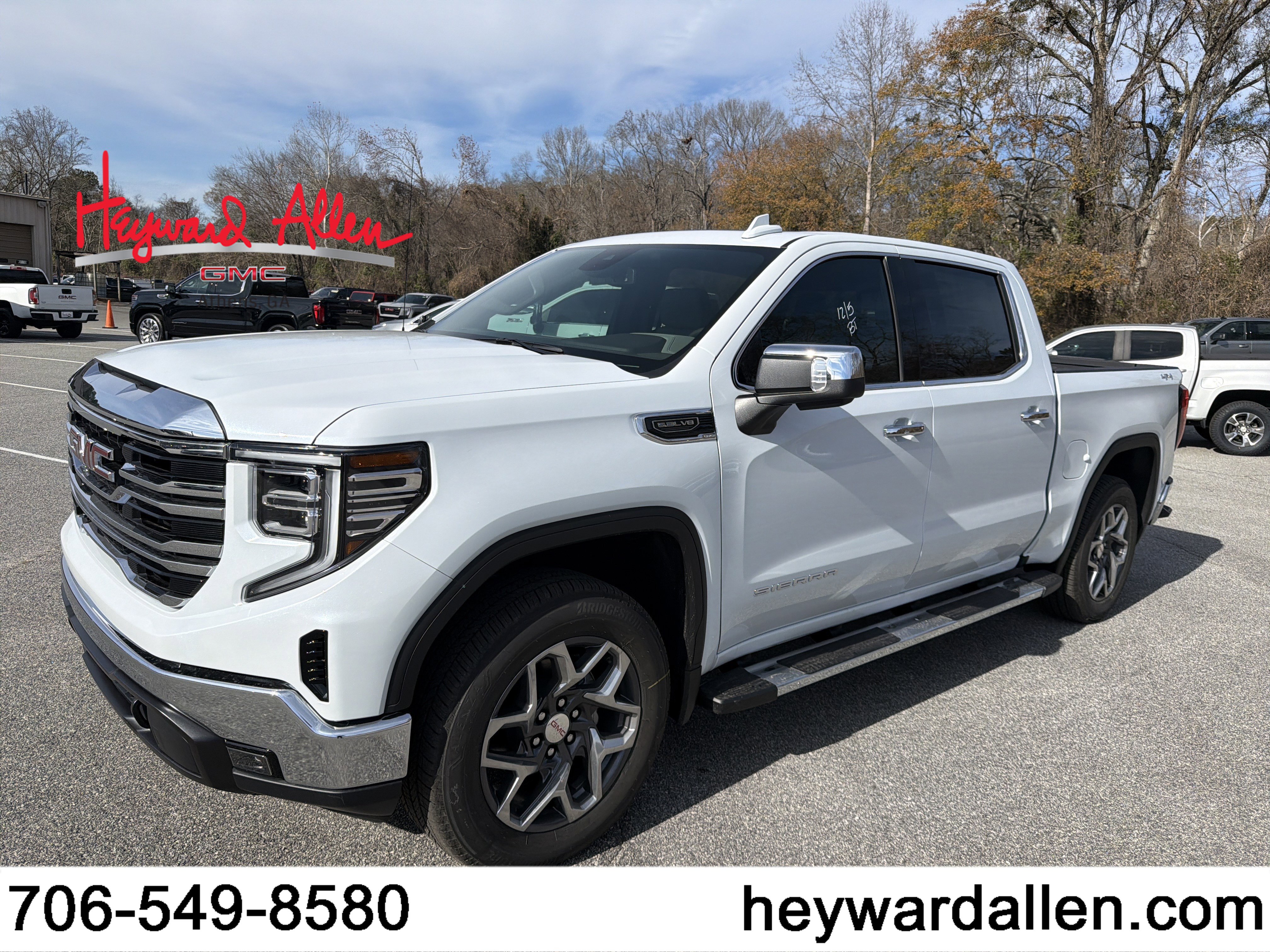 2026 GMC Sierra 1500 SLT's photo