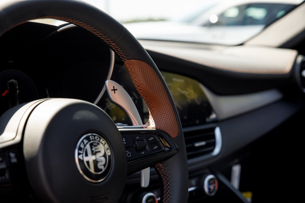 2025 Alfa Romeo Giulia SPRINT photo 18