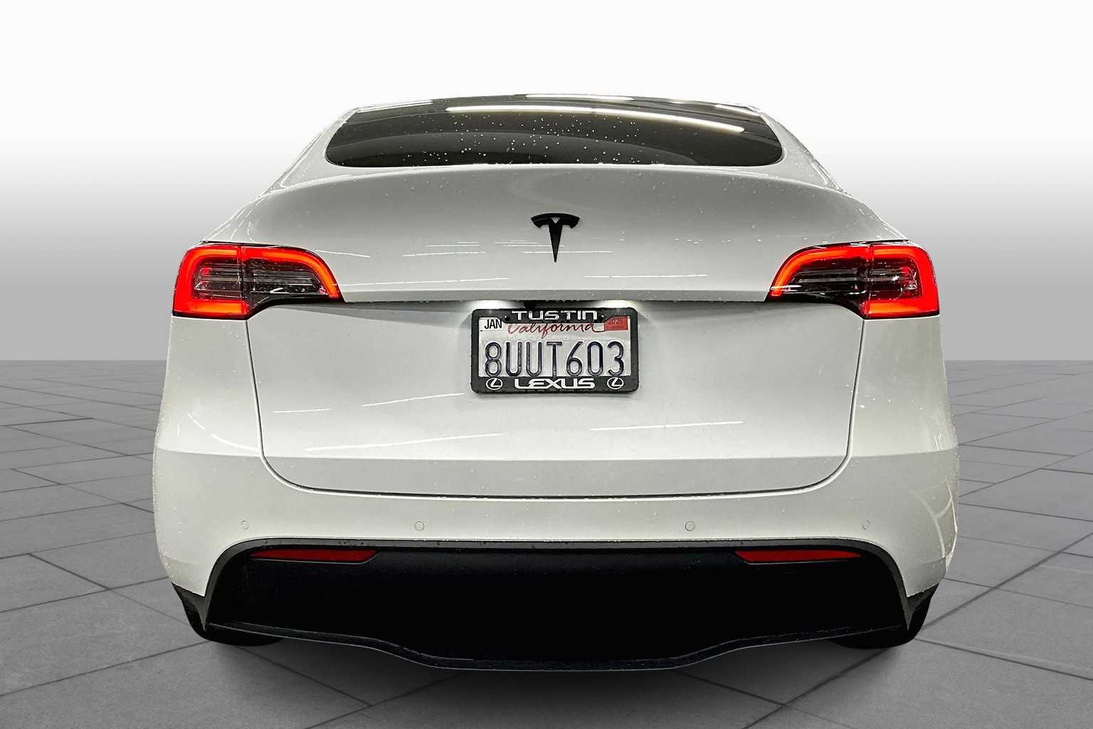 2021 Tesla Model Y Standard Range photo 4