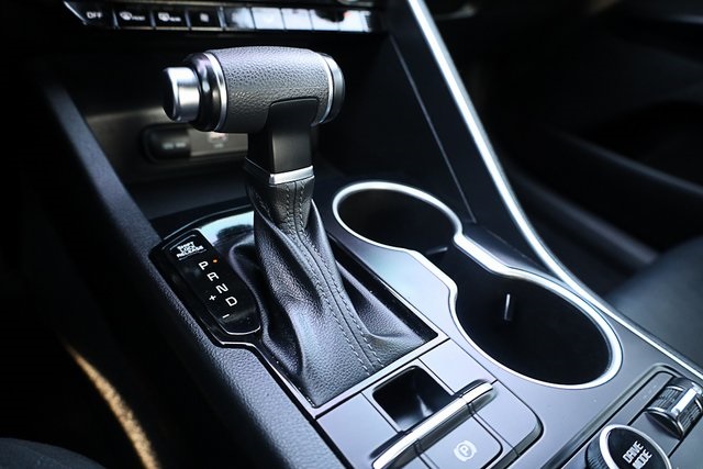 2022 Kia K5 GT-Line photo 4