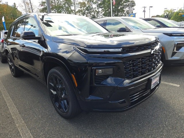 2026 Chevrolet Traverse RS photo 3