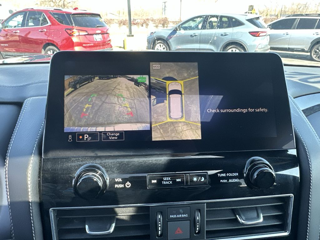 2023 INFINITI QX80 - Image 15