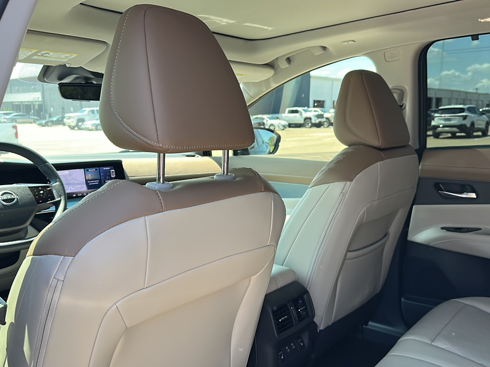 2025 Nissan Murano Platinum photo 5