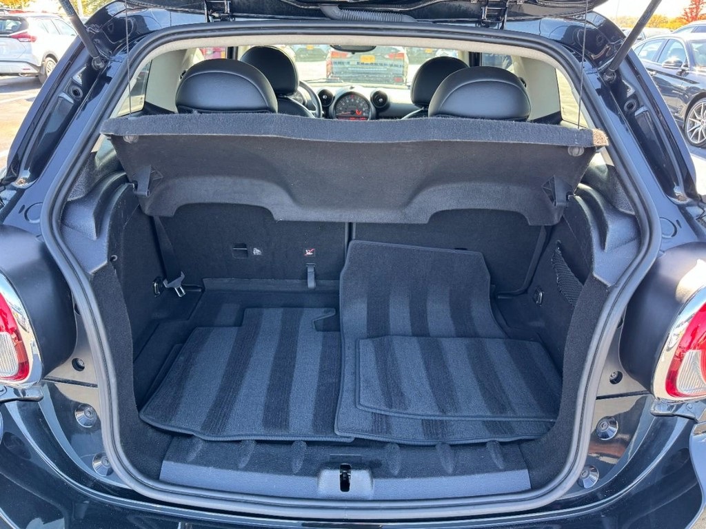 2015 Mini Paceman John Cooper Works photo 3