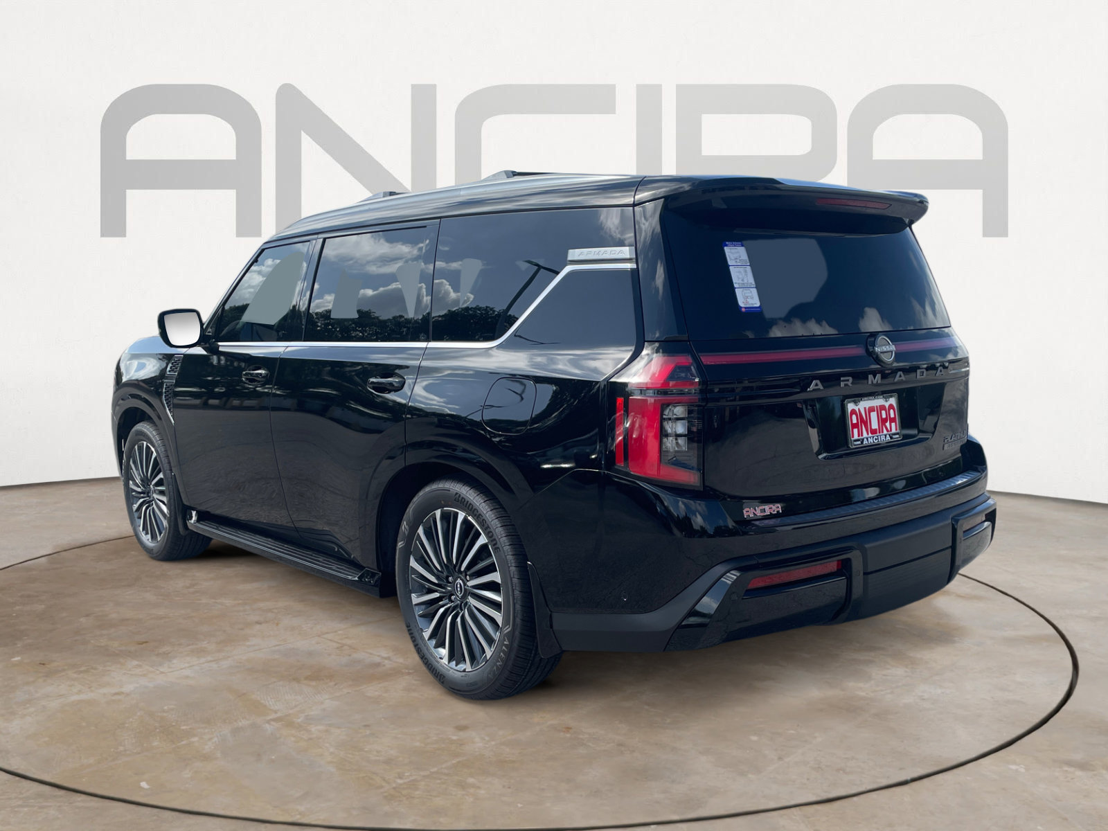 2025 Nissan Armada Platinum Reserve photo 4
