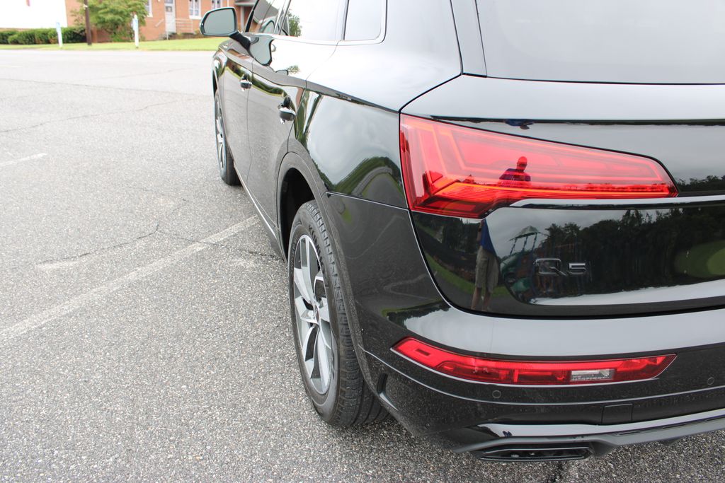 2024 Audi Q5 45 S line Premium photo 37