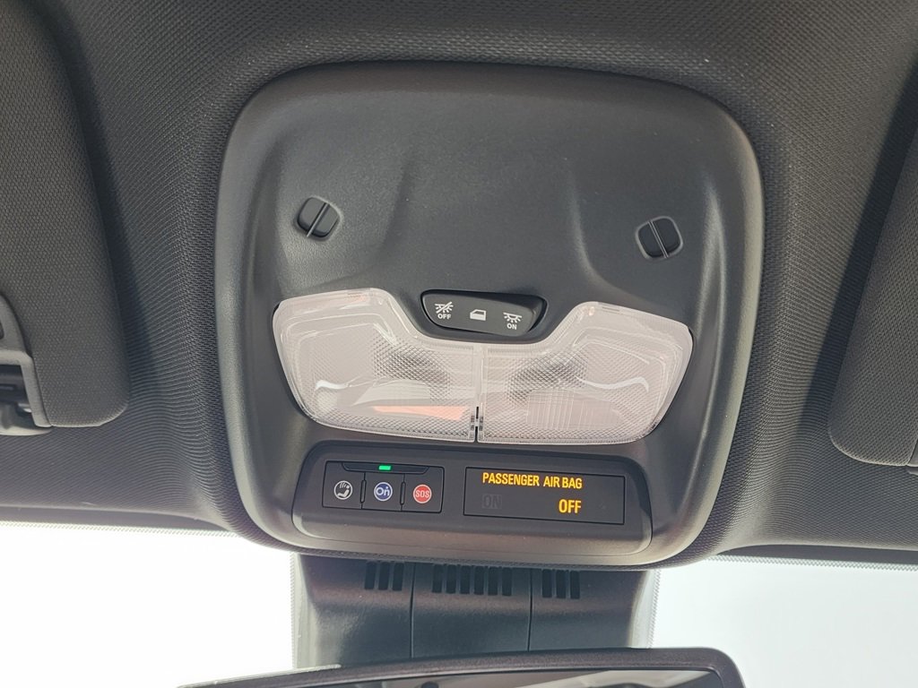 2025 Gmc Canyon Elevation photo 32