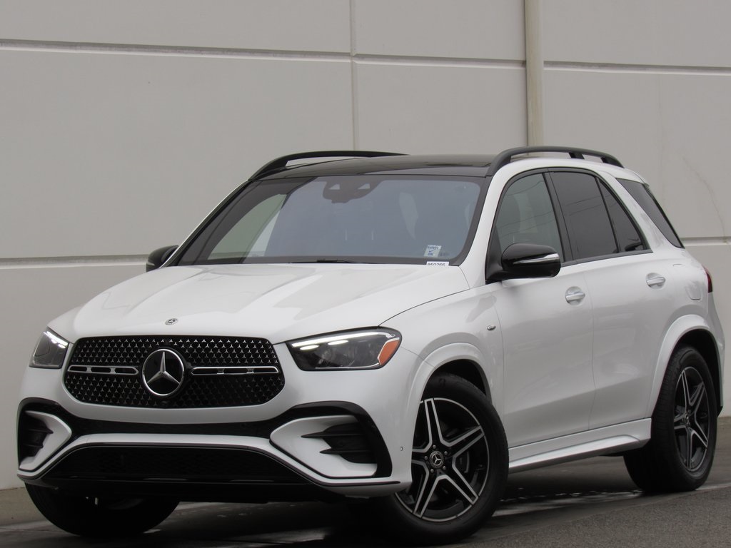 2025 Mercedes-Benz GLE GLE450E's photo