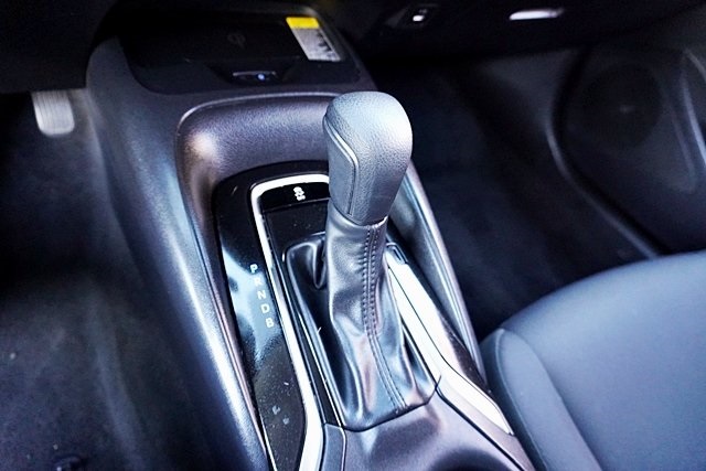 Used 2024 White Toyota LE image 28