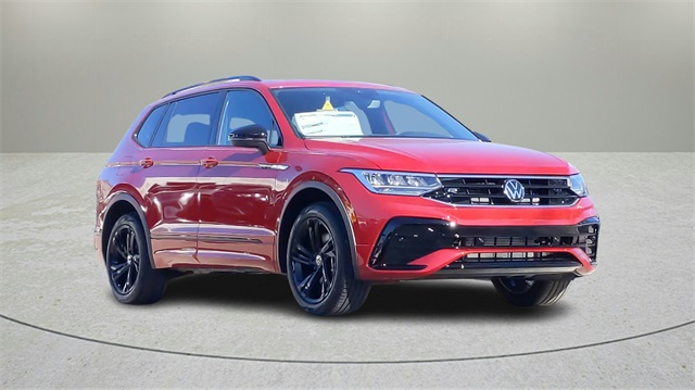 New 2024 Volkswagen Tiguan 2.0T SE R-Line Black 4D Sport