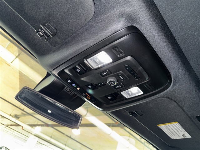 2024 Chevrolet Tahoe Z71 photo 31