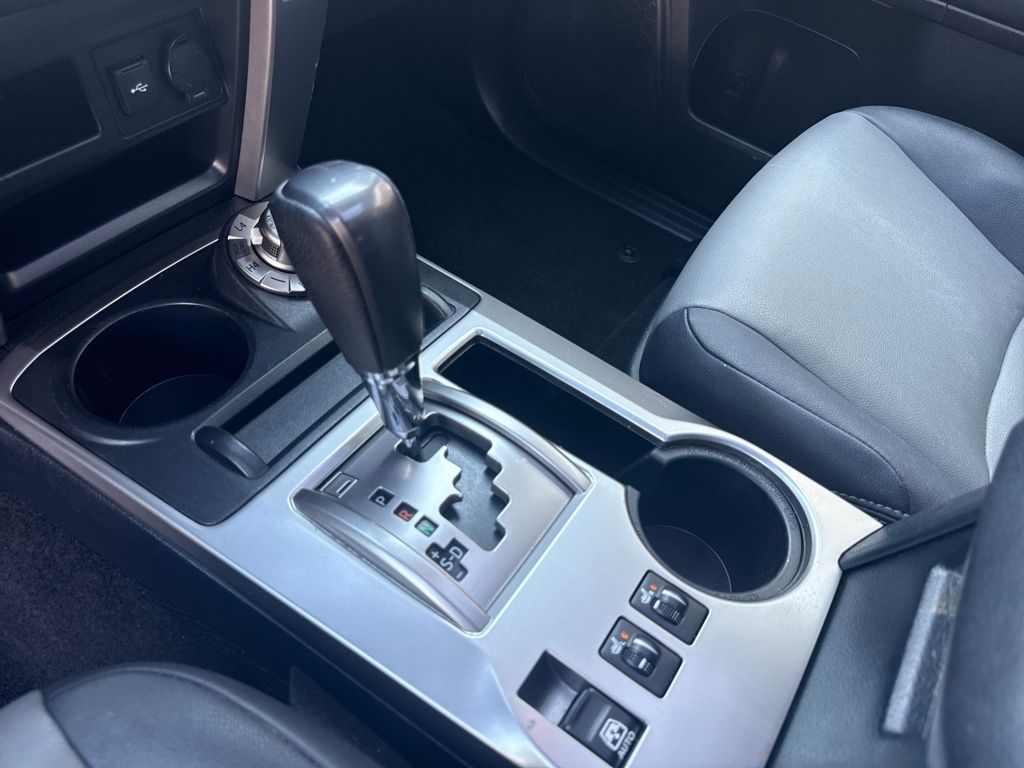 2020 Toyota 4Runner SR5 Premium photo 24