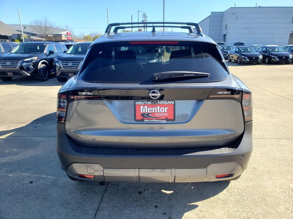 2026 Nissan Kicks SV photo 3