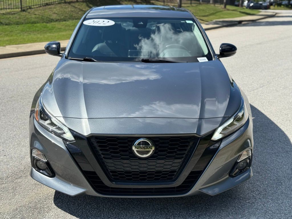 2022 Nissan Altima 2.5 SR photo 4