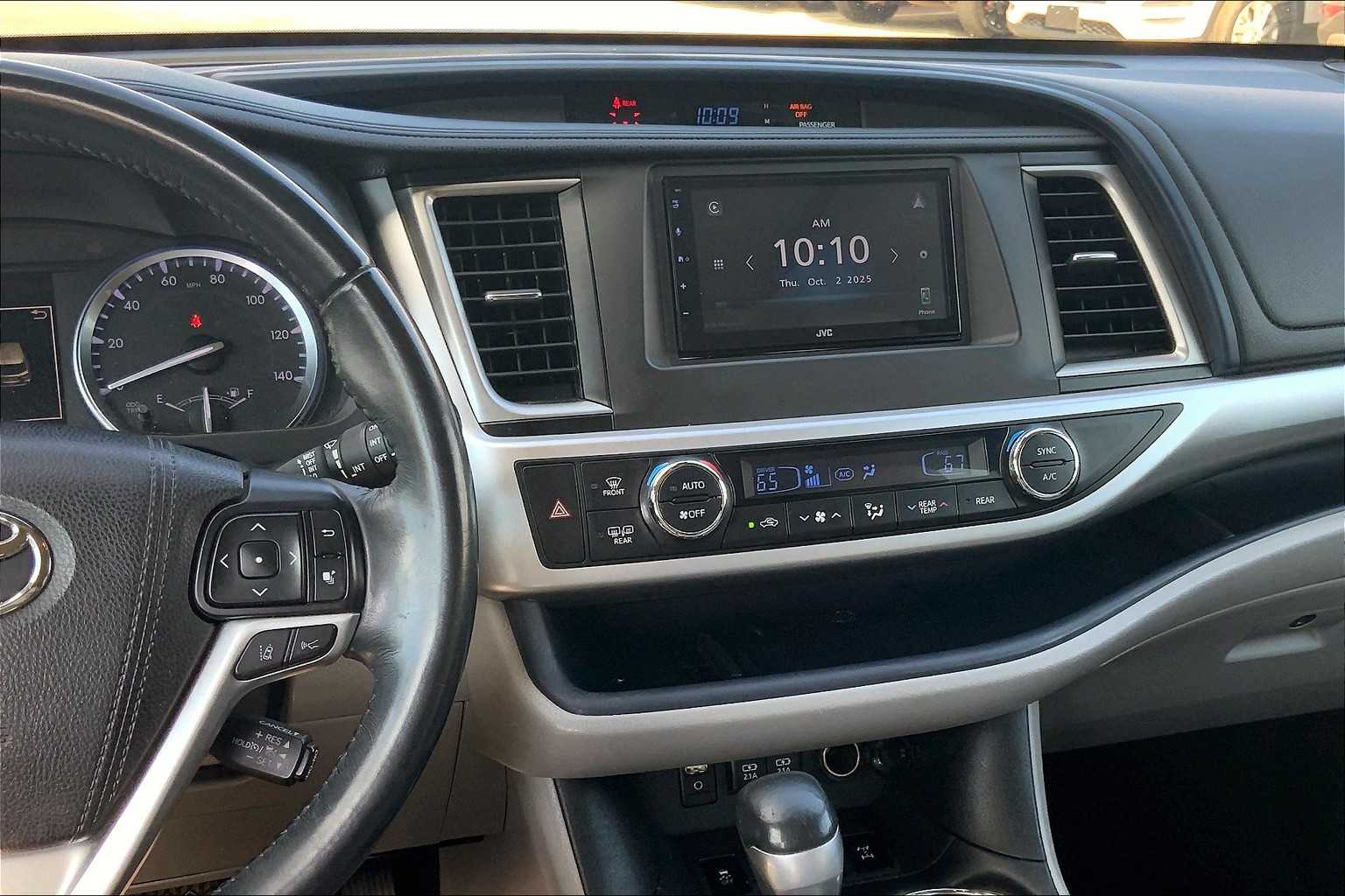 2018 Toyota Highlander XLE photo 6