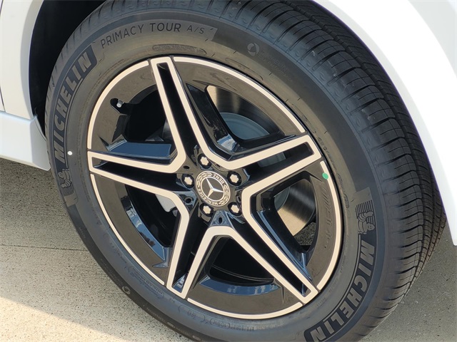 2026 Mercedes Benz GLE 450 4MATIC photo 6