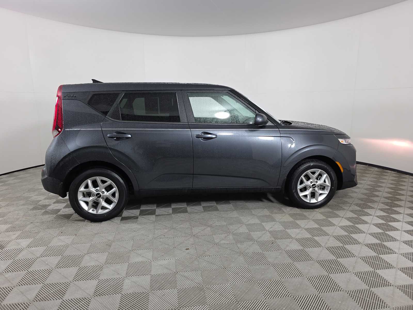 2022 Kia Soul LX photo 7