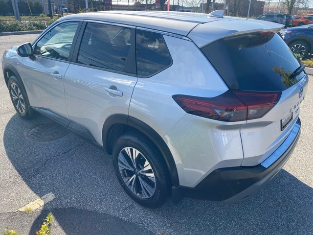 2023 Nissan Rogue SV photo 6