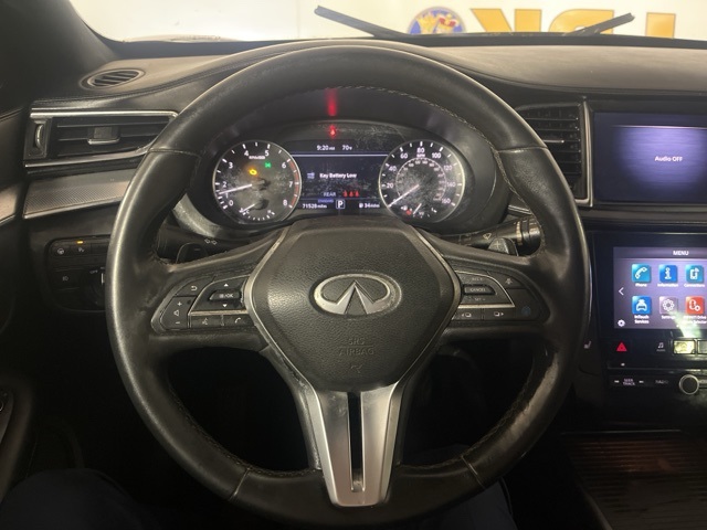 2021 Infiniti QX50 Luxe photo 9