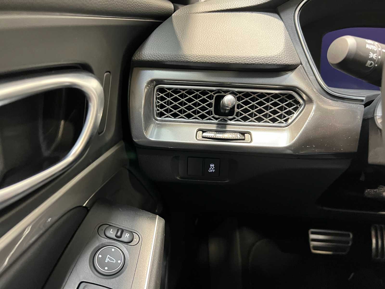 2025 Acura Integra A-Spec photo 21