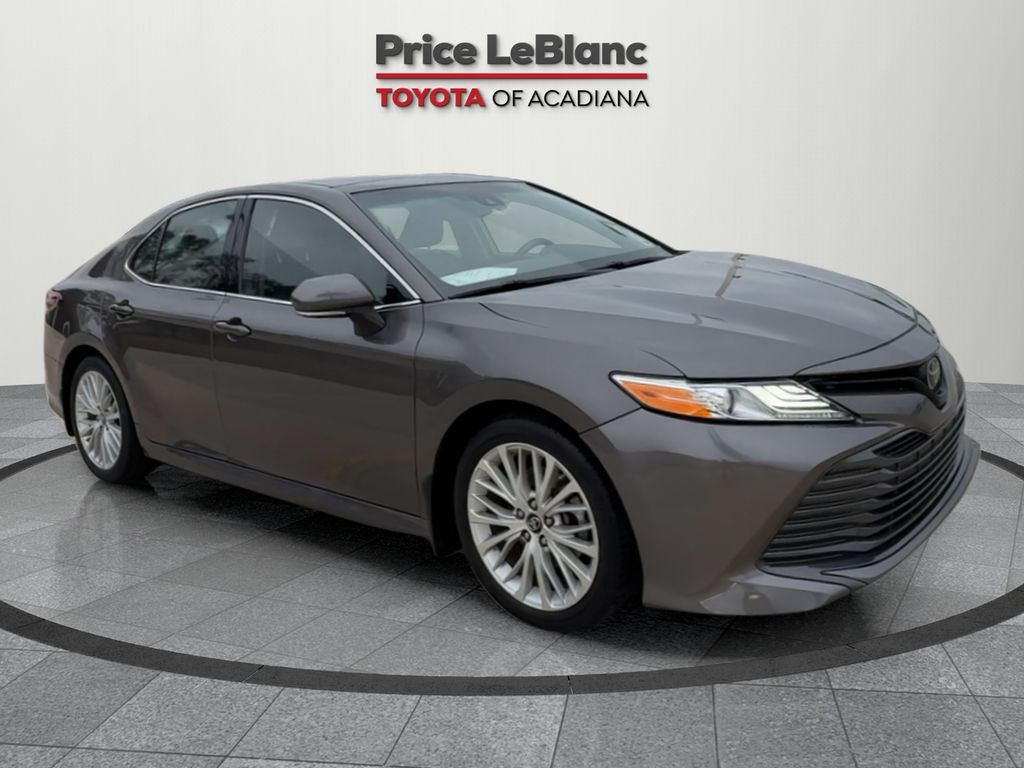 2019 Toyota Camry XLE