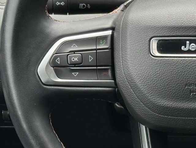 2024 Jeep Compass Limited photo 2