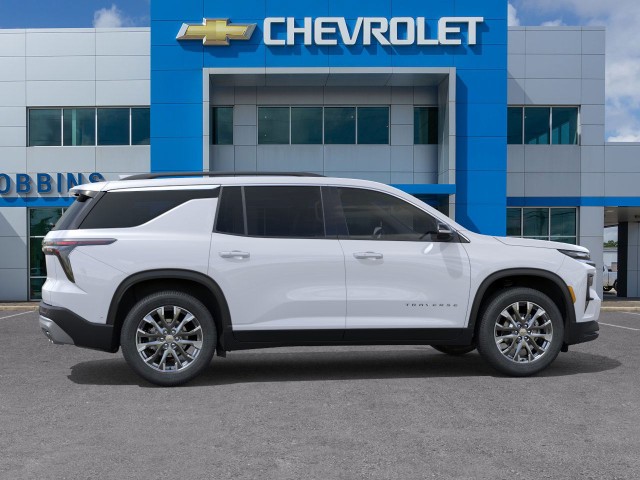 2026 Chevrolet Traverse photo 3