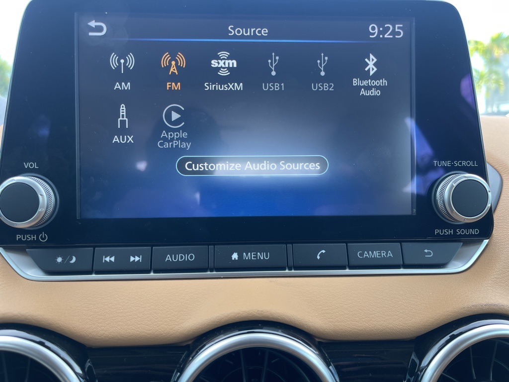 2023 Nissan Sentra SV photo 13