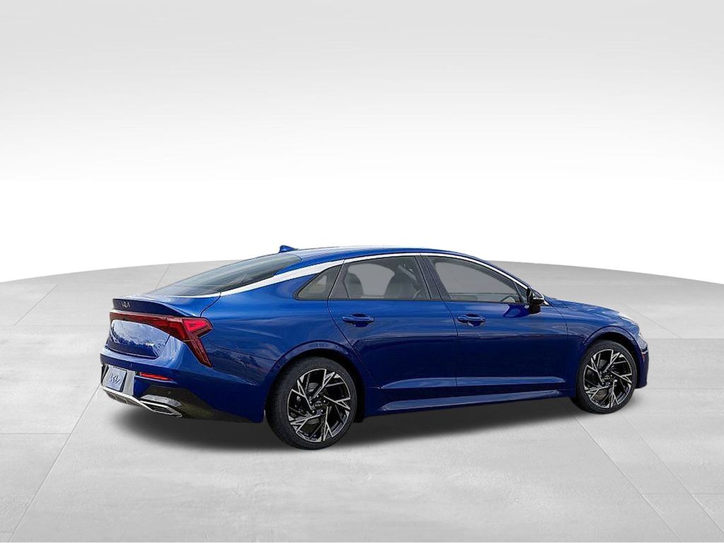 2026 Kia K5 GT-Line photo 6